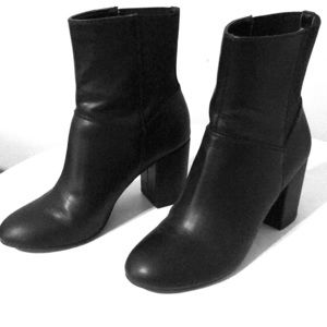 Women’s booties